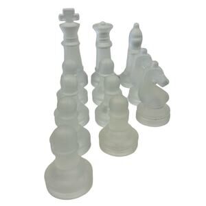 Single Lot of 12 Matching‎ Frosted Glass Chess Pieces Board Games Crafts Novelty